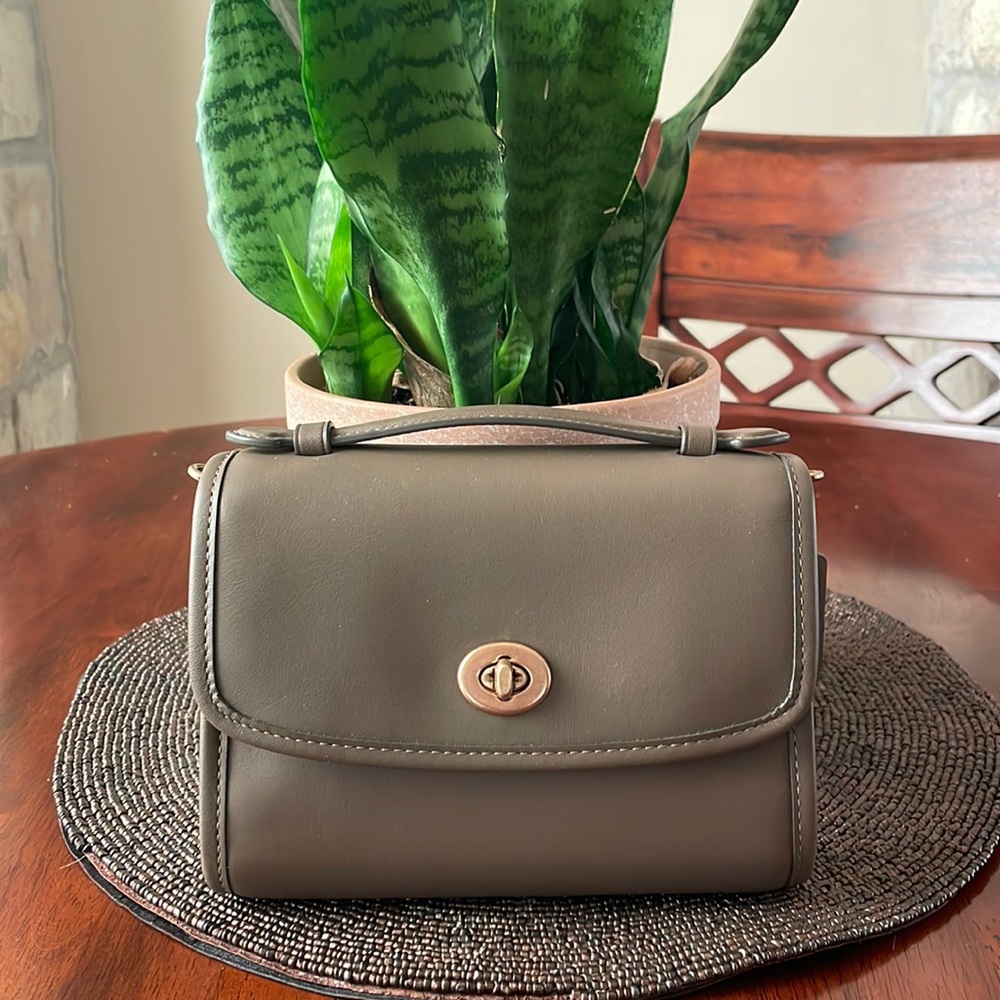 COACH KIP Crossbody